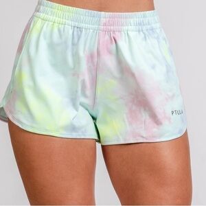 P’tula court short green large